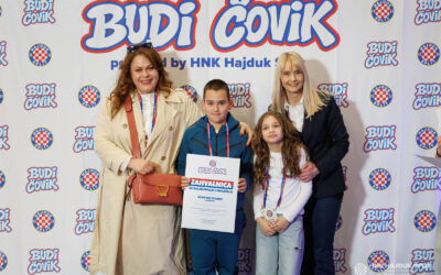 Na Poljudu održana završnica kampanje „Budi čovik“ – našu školu predstavljali ravnateljica i učenici